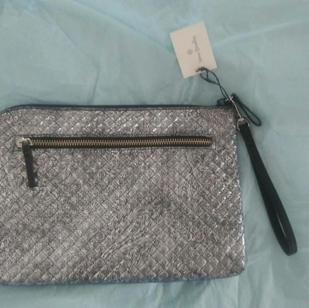 BNWT Vera Bradley RFID Wristlet